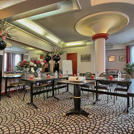 Trianon Rive Gauche