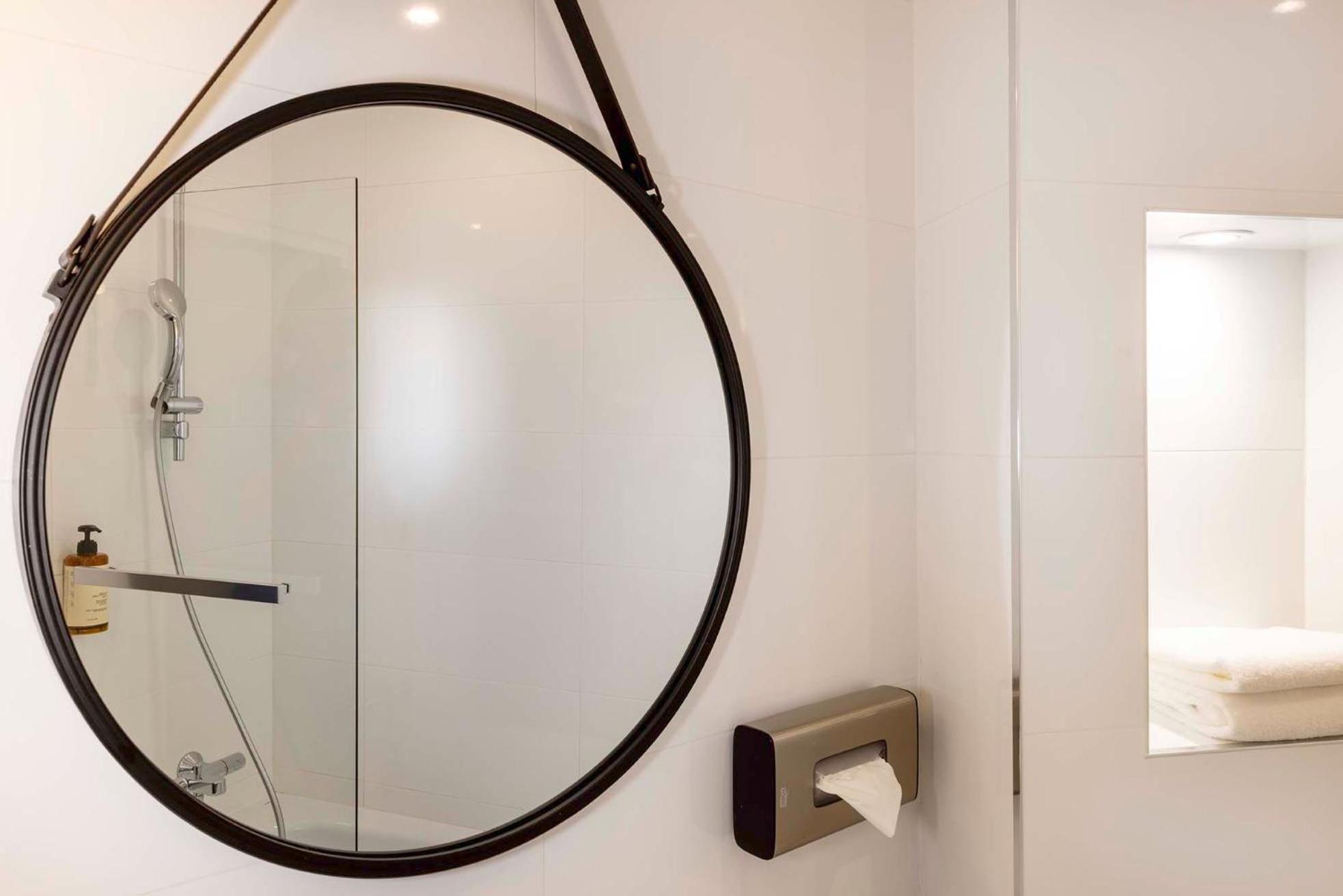 Hotel Trianon Rive Gauche 4*